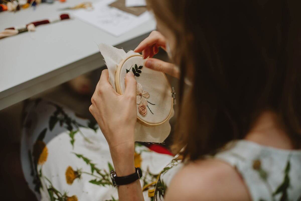 Warsztaty haftowania haftu haft plaski Michalina Mruczek HandMade